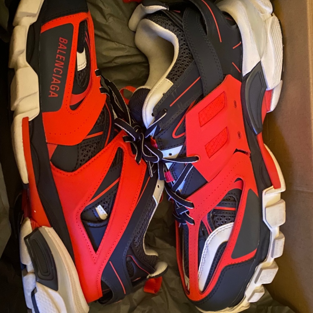 Balenciaga Track Leather Trainers - Picture 5 of 8